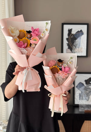 Crochet Graduation Bear Bouquet - Pink