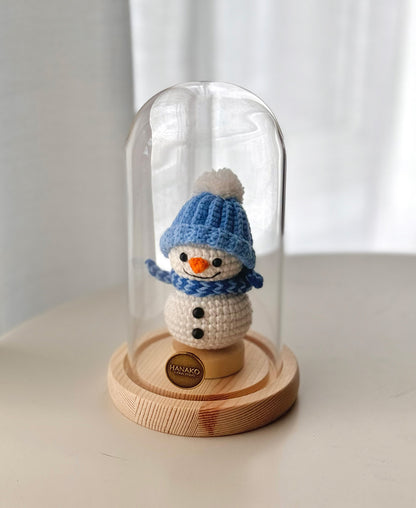 Adorable Mini Crochet Christmas Doll with Cloche