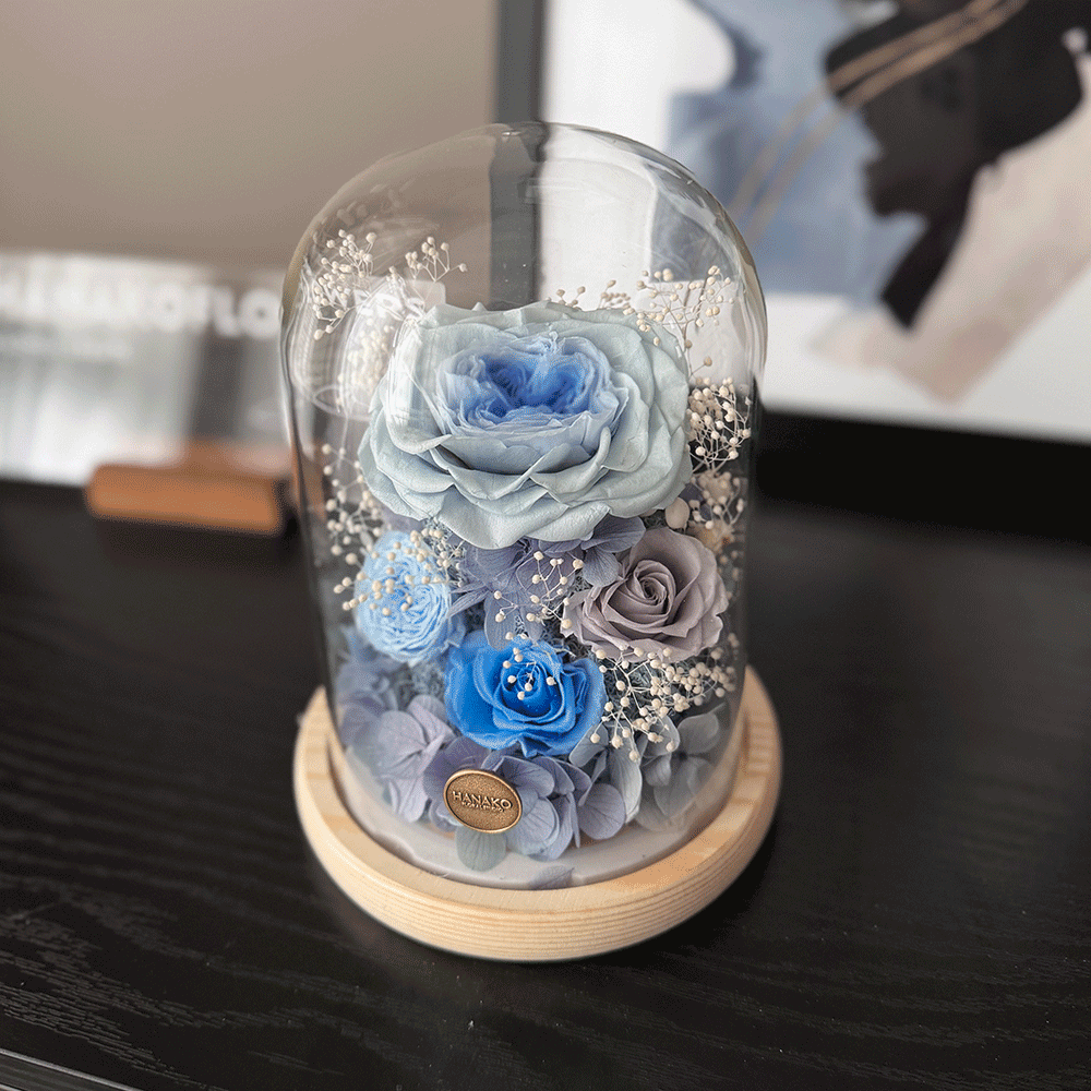 CLASSIC PRESERVED FLOWER CLOCHE